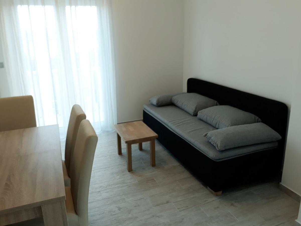 Apartmani Vinko 波尔 外观 照片